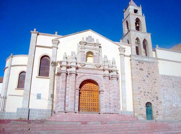 Administradora-Boliviana-de-Carreteras-entregó-el-miércoles-la-remodelación-total-de-la-Iglesia-de-San-Agustín-600x445