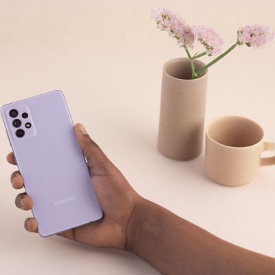 13_galaxya72_handson_violet_210310014438p