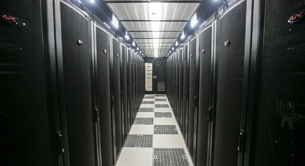 Interior Data Center TB 2
