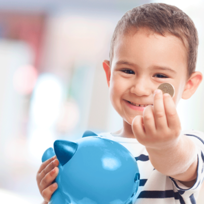 Los niños pueden aprender finanzas con hábitos sencillos