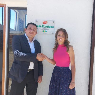 Marcos Calderón representante de La Suprema y Carolina Vaca Guzmán representante de Extend Verde (1)