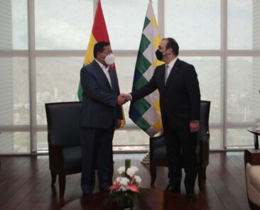 Visita de PE de CAF a Bolivia (1)-min