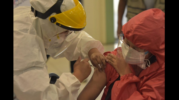 c-whatsapp-image-2021-11-08-at-652-412352-B613