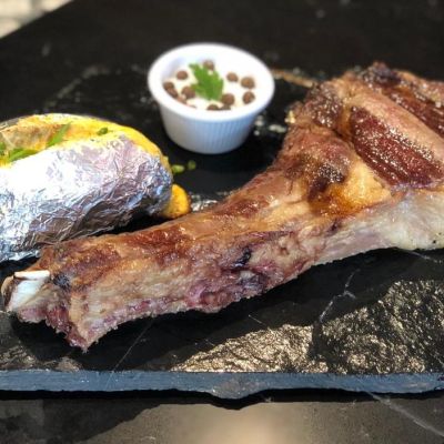 Tomahawk - Restaurante Los Hierros - SC