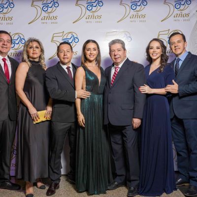 Familia Rivero OK.