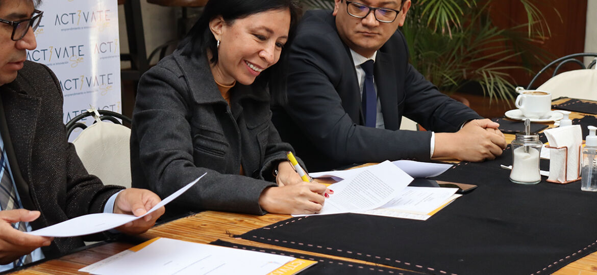 Convenio Microsoft y Fundación Activate (3)