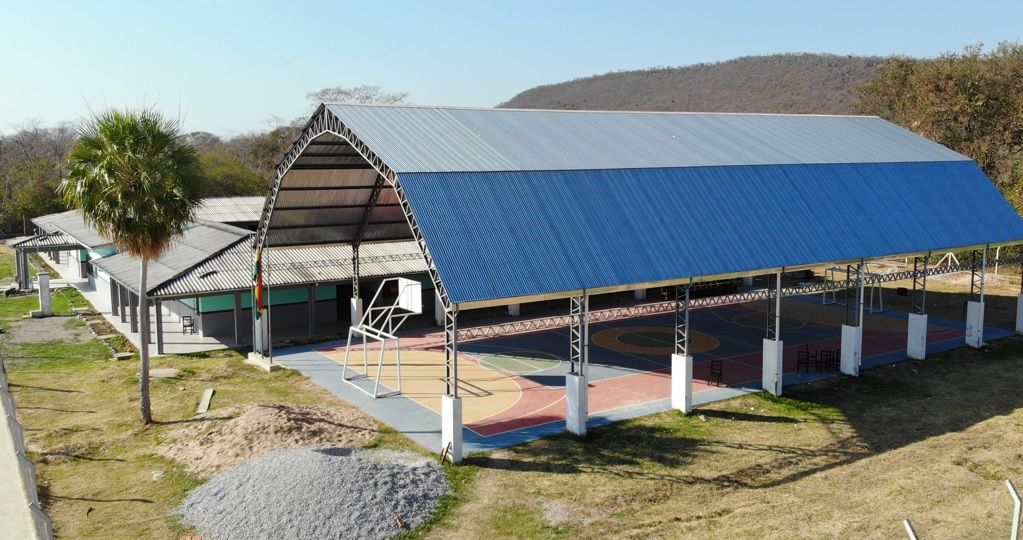 Colegio German Busch Yacuses