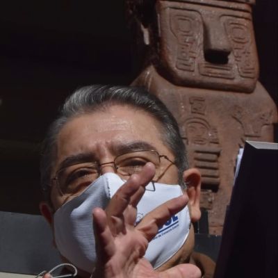 Gary con monolito - Daniel Miranda - 2022