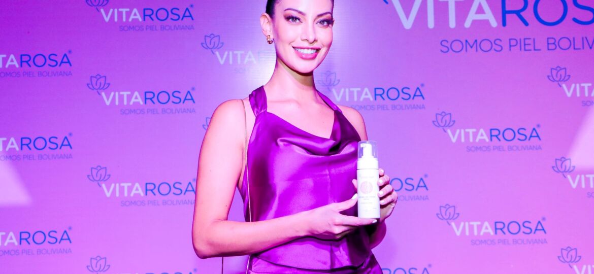 Alexia Viruez - Maestra de Ceremonias