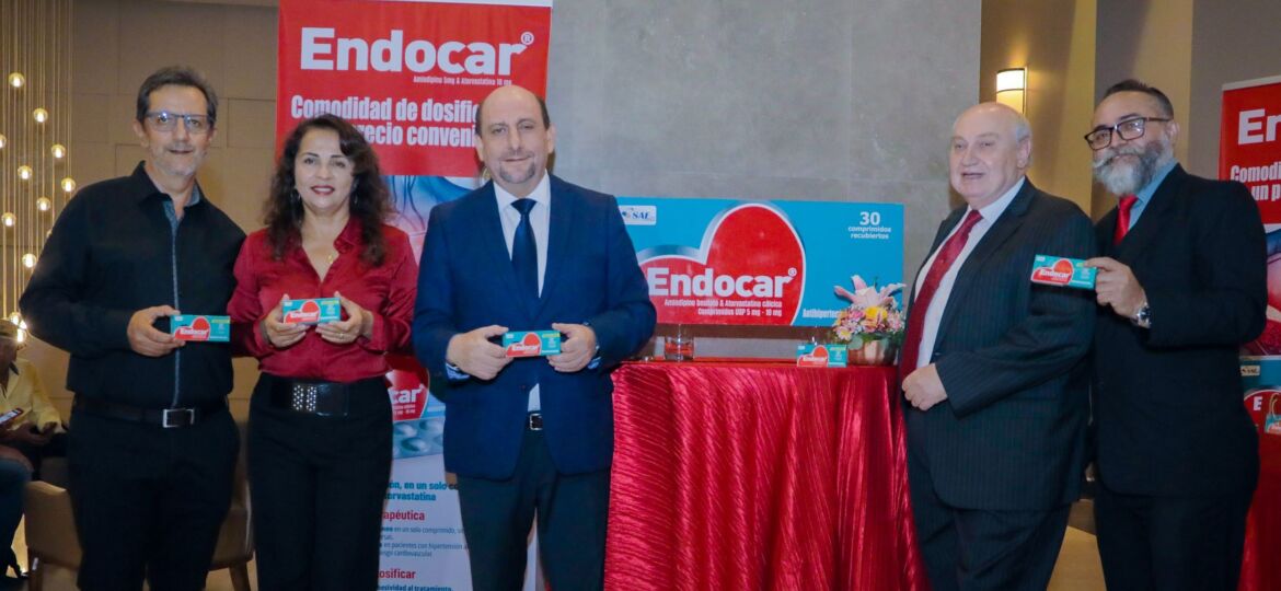 Ejecutivos SAE y Dr Alejandro Yenes ok