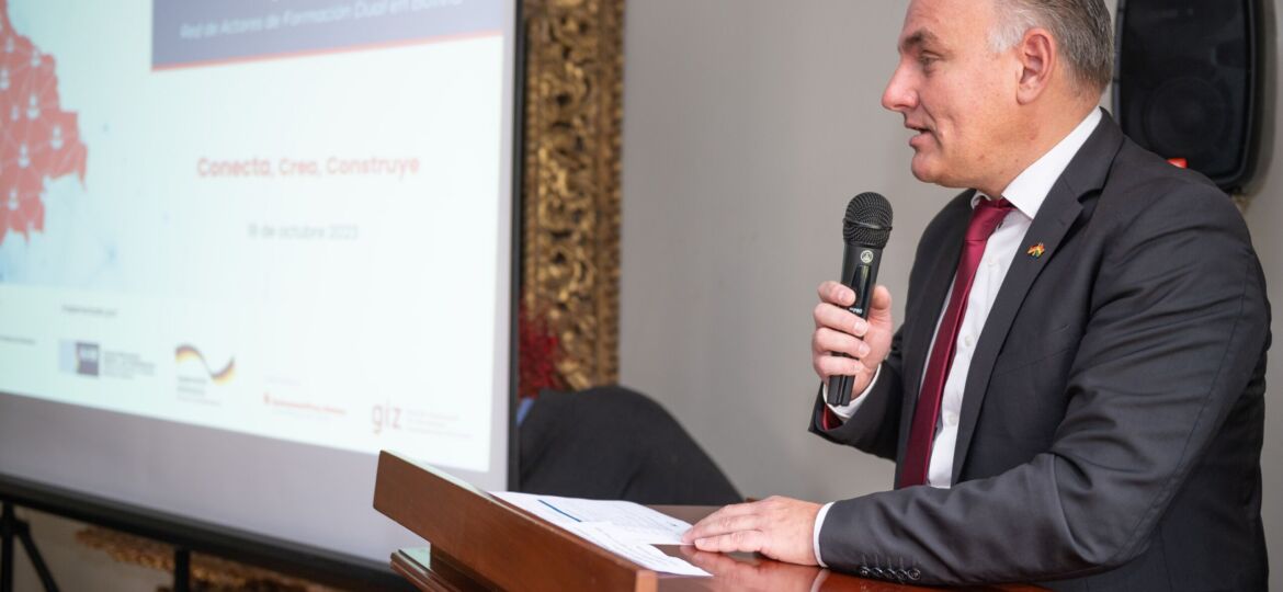 Fotos lanzamiento RED Dual (4)