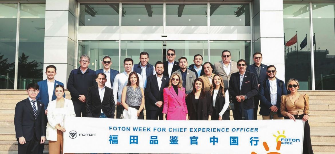 Equipo de SACI Foton, Bolivia - China