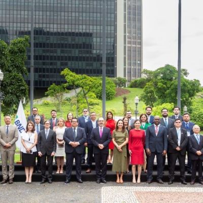 foto-familia-directorio-caf-brasil-baja ok
