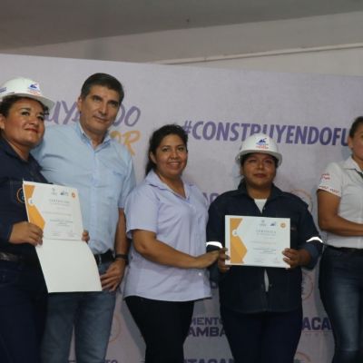 Graduados del programa Construyendo Futuro (1)