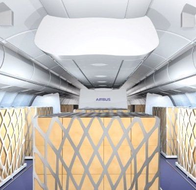 Economía.- IATA firma un acuerdo con el Smart Freight Centre para calcular emisiones de CO2 del transporte aéreo