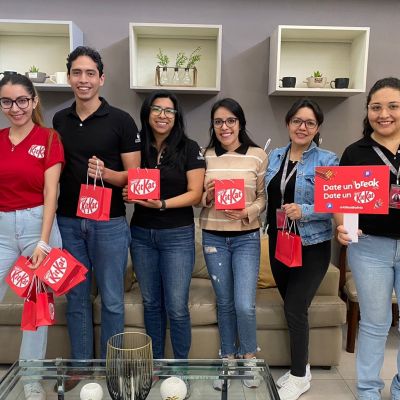 Visita a trabajadores de empresas YA