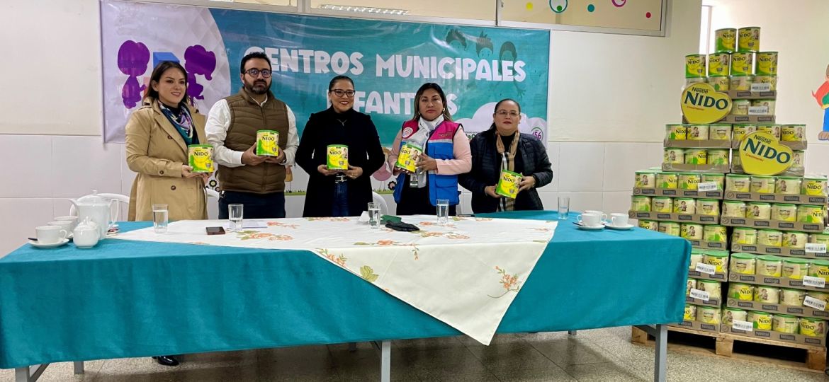 Inés Lara, Rodrigo Cosio, Isabel Fernández, Mónica Selaez, Rosita Romero (3)