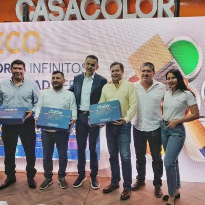 con ejecutivos SIB
