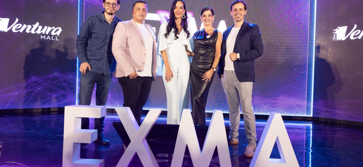 Pablo Pastor, Carlos Saavedra, Nicole Camacho, Katya Fuertes y Javier Perou