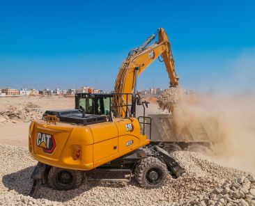 Cat M320 (1)