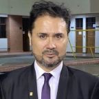 Carlos Ballón